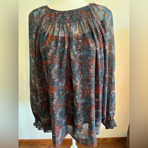 Ava & Viv NWT Black Multi Floral Top - Picture 1 of 6